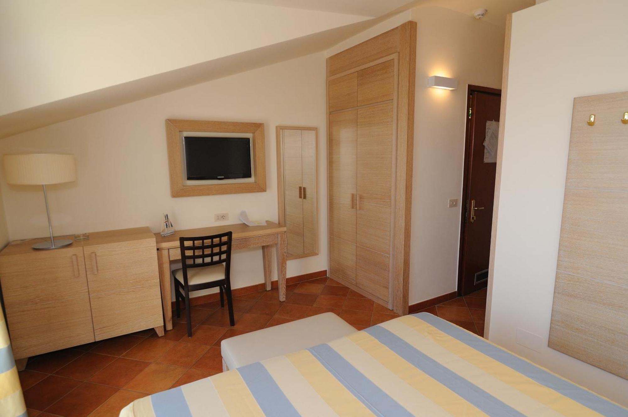 Hotel Miramare Castiglione della Pescaia Esterno foto