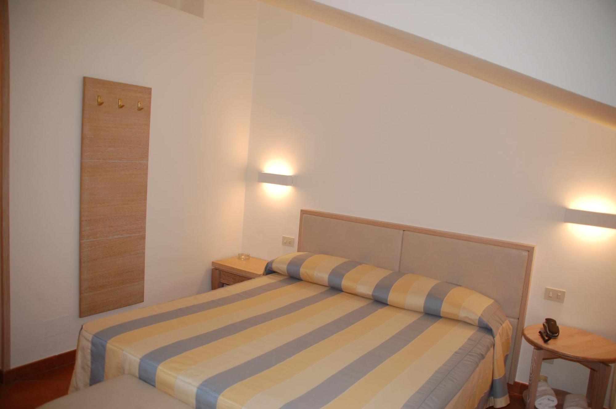 Hotel Miramare Castiglione della Pescaia Esterno foto