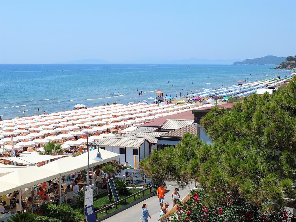 Hotel Miramare Castiglione della Pescaia Esterno foto