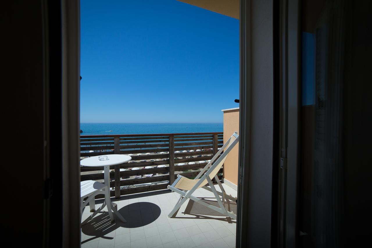Hotel Miramare Castiglione della Pescaia Esterno foto