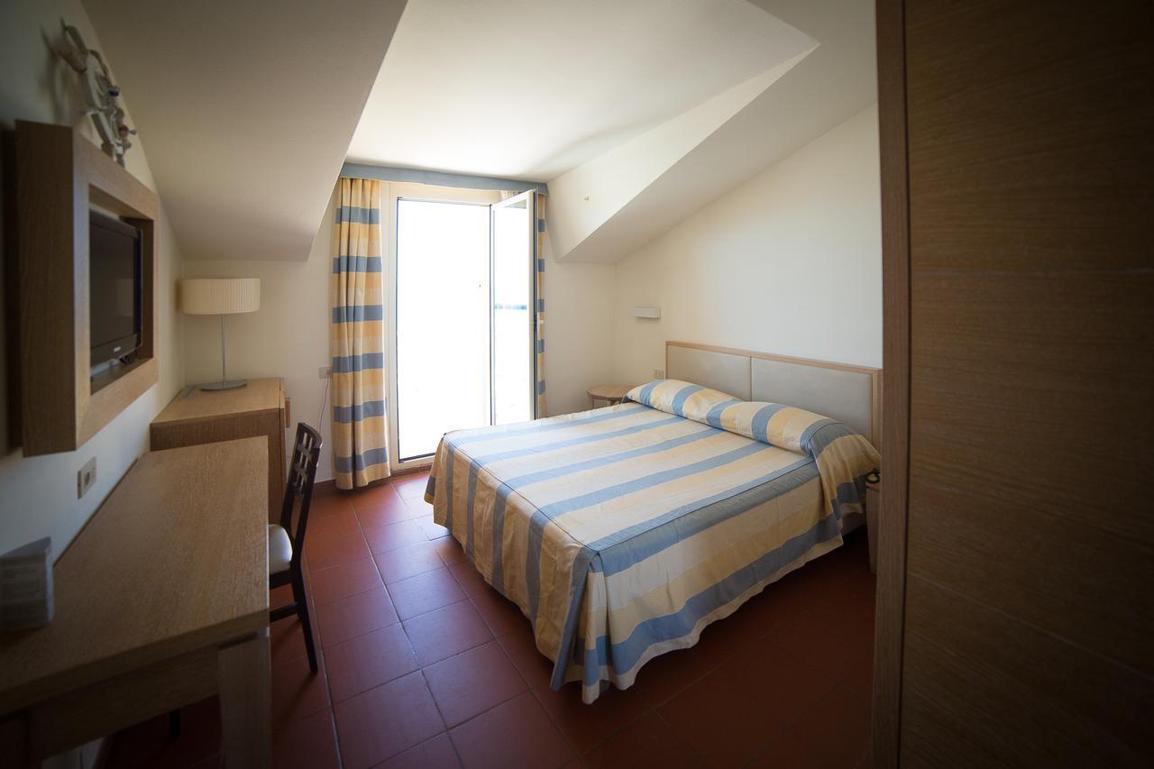 Hotel Miramare Castiglione della Pescaia Esterno foto