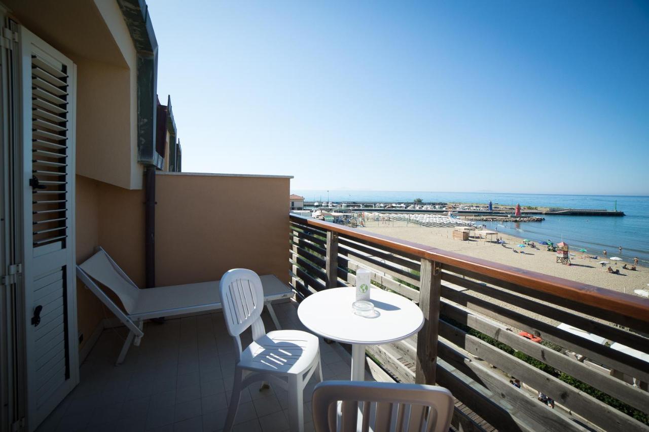 Hotel Miramare Castiglione della Pescaia Esterno foto