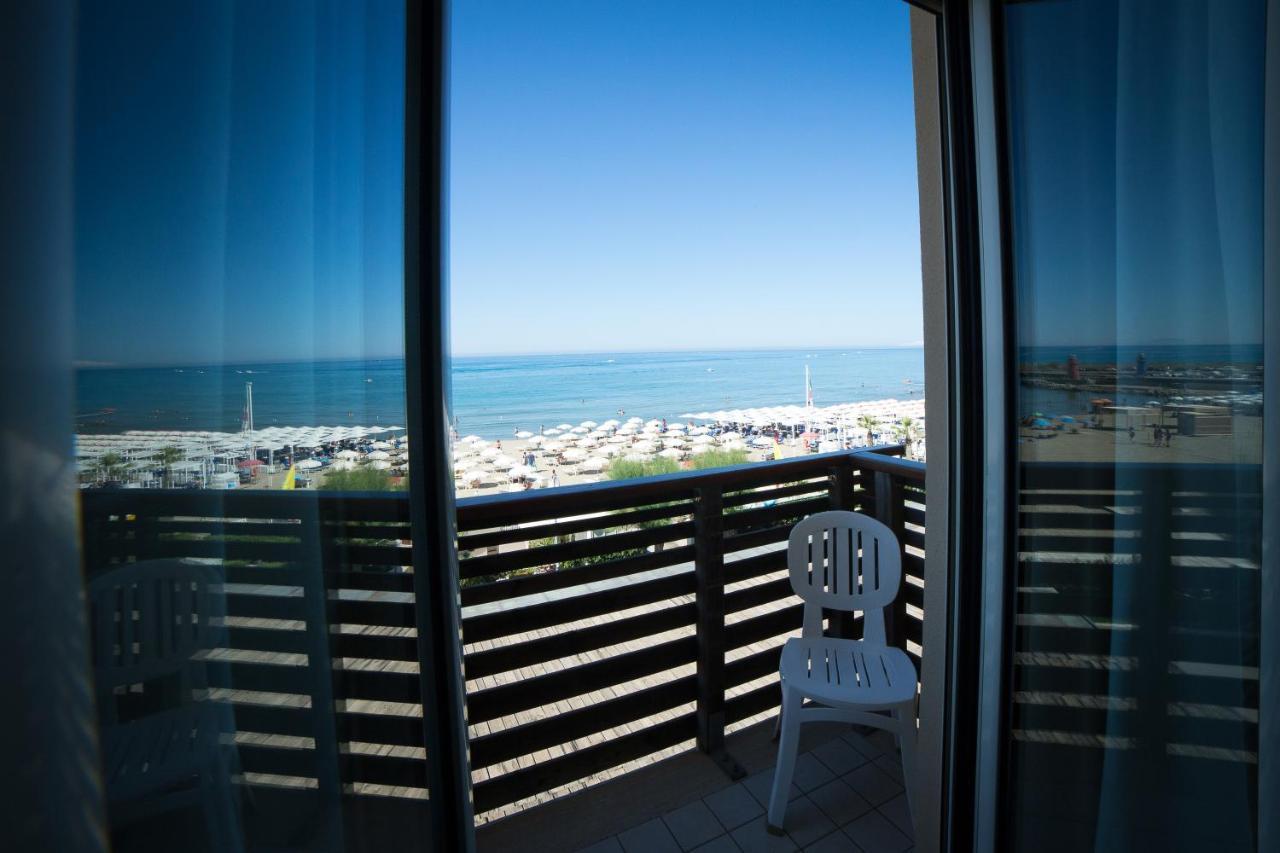 Hotel Miramare Castiglione della Pescaia Esterno foto