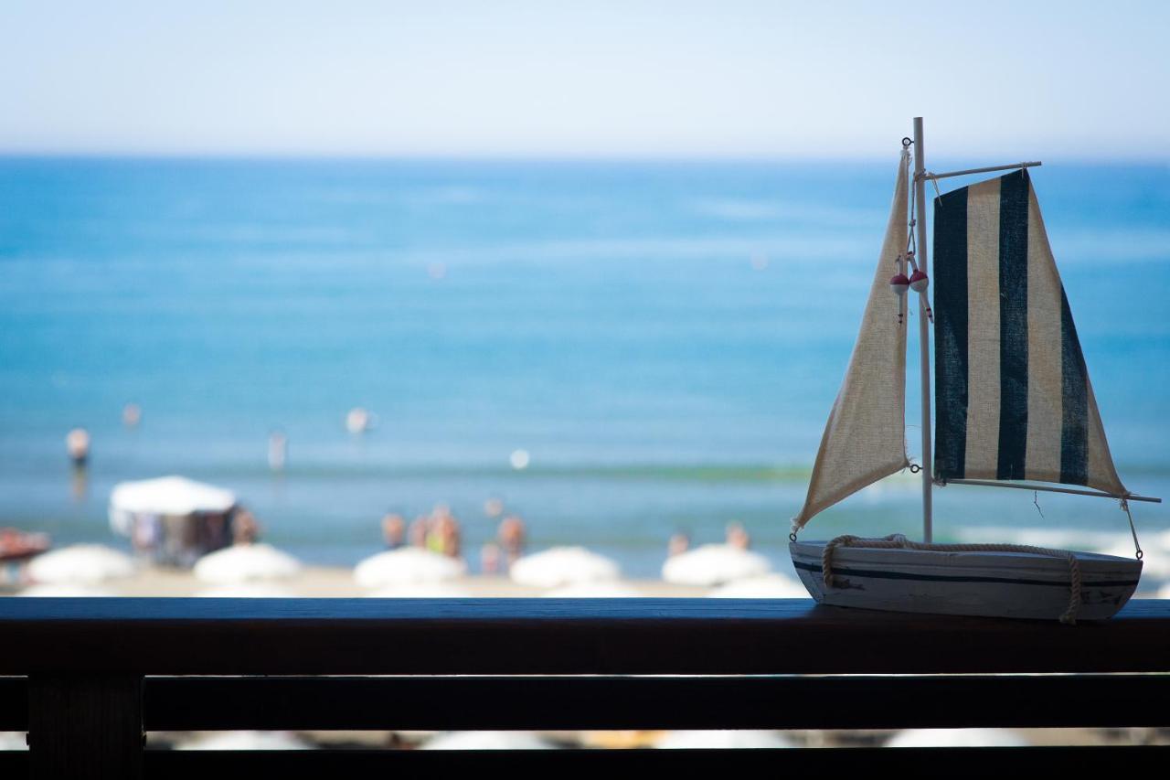 Hotel Miramare Castiglione della Pescaia Esterno foto